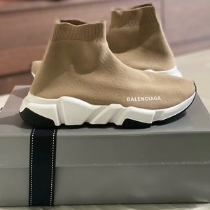 Balenciage speed trainers